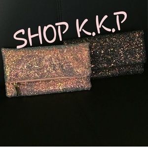 Sparkling Clutches